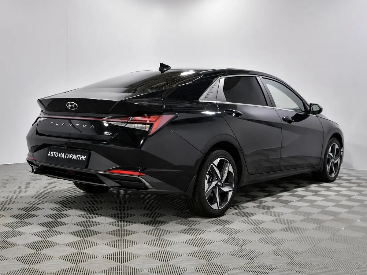 Hyundai Elantra VII (CN7) · Elegance — фото 3