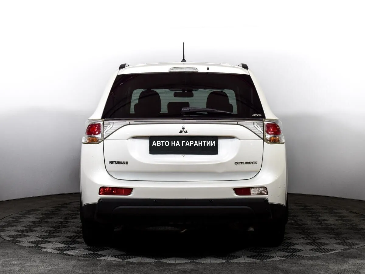Mitsubishi Outlander III · Instyle — фото 5