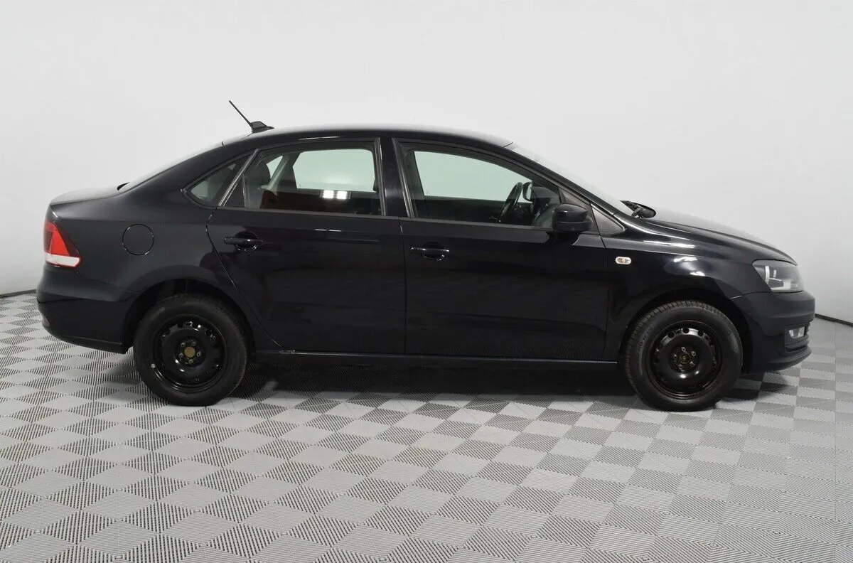 Volkswagen Polo V Рестайлинг · CONNECT — фото 3