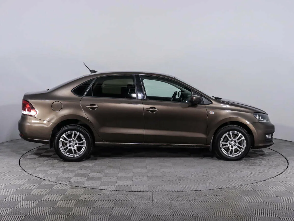 Volkswagen Polo V Рестайлинг · CONNECT — фото 3