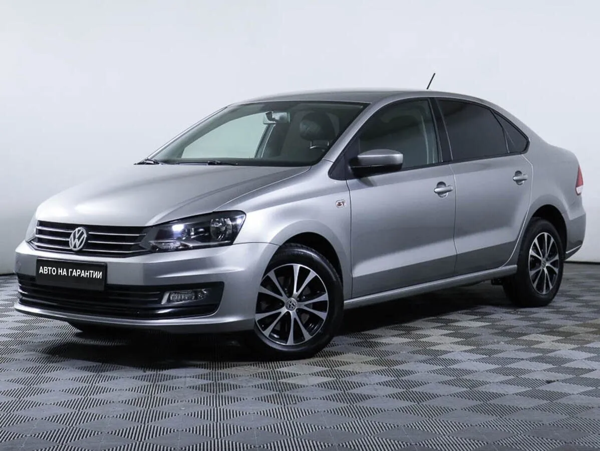 Volkswagen Polo V Рестайлинг · Comfortline