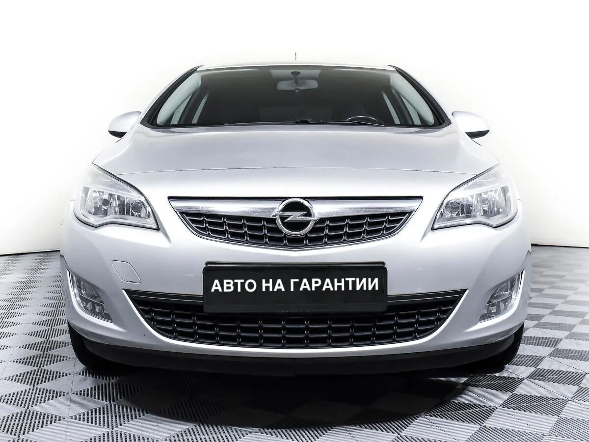 Opel Astra J Рестайлинг · Active — фото 2