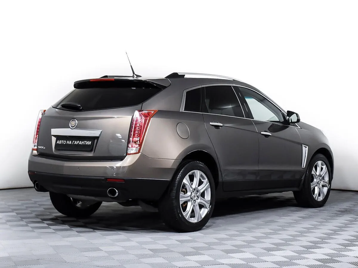 Cadillac SRX II Рестайлинг — фото 4