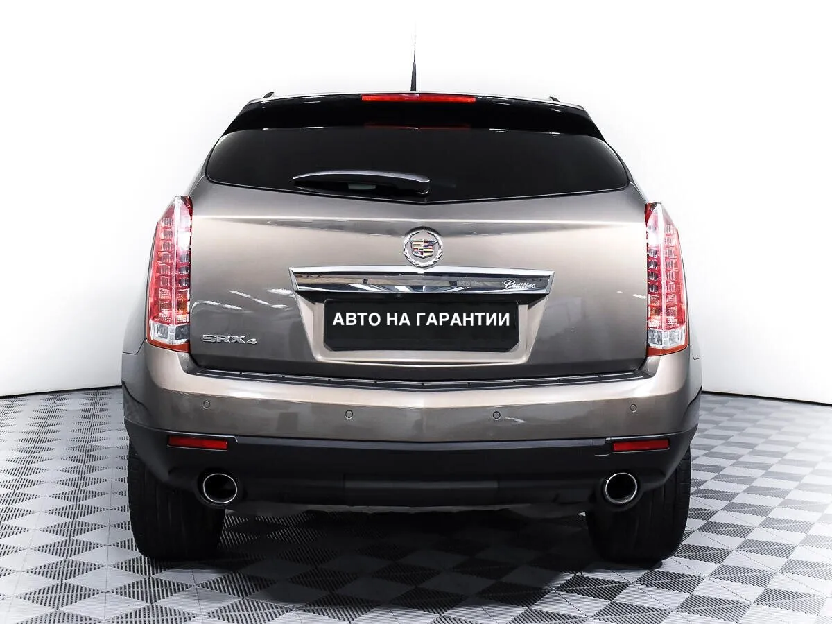 Cadillac SRX II Рестайлинг — фото 5
