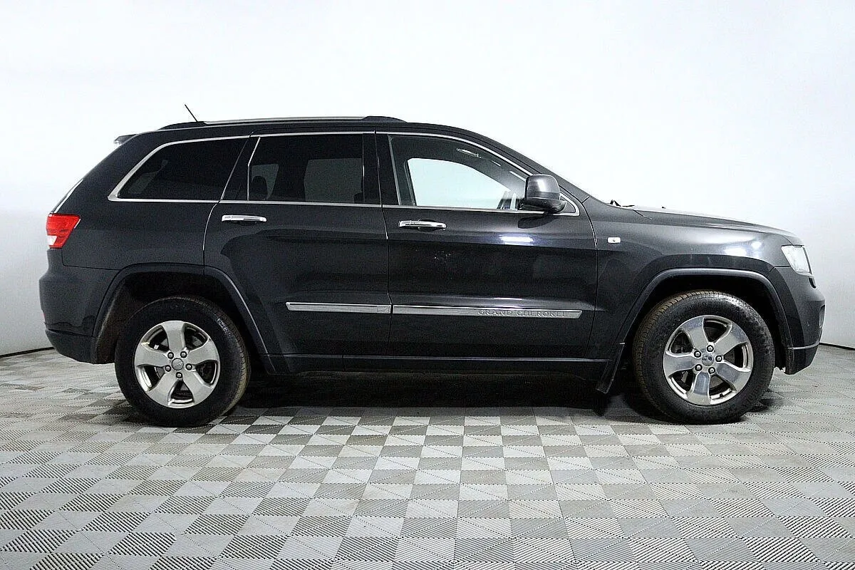 Jeep Grand Cherokee IV (WK2) · Limited — фото 3