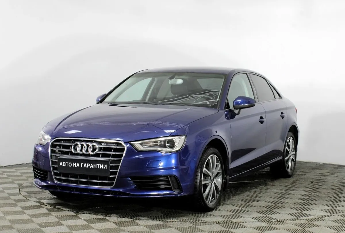 Audi A3 III (8V) · Ambition