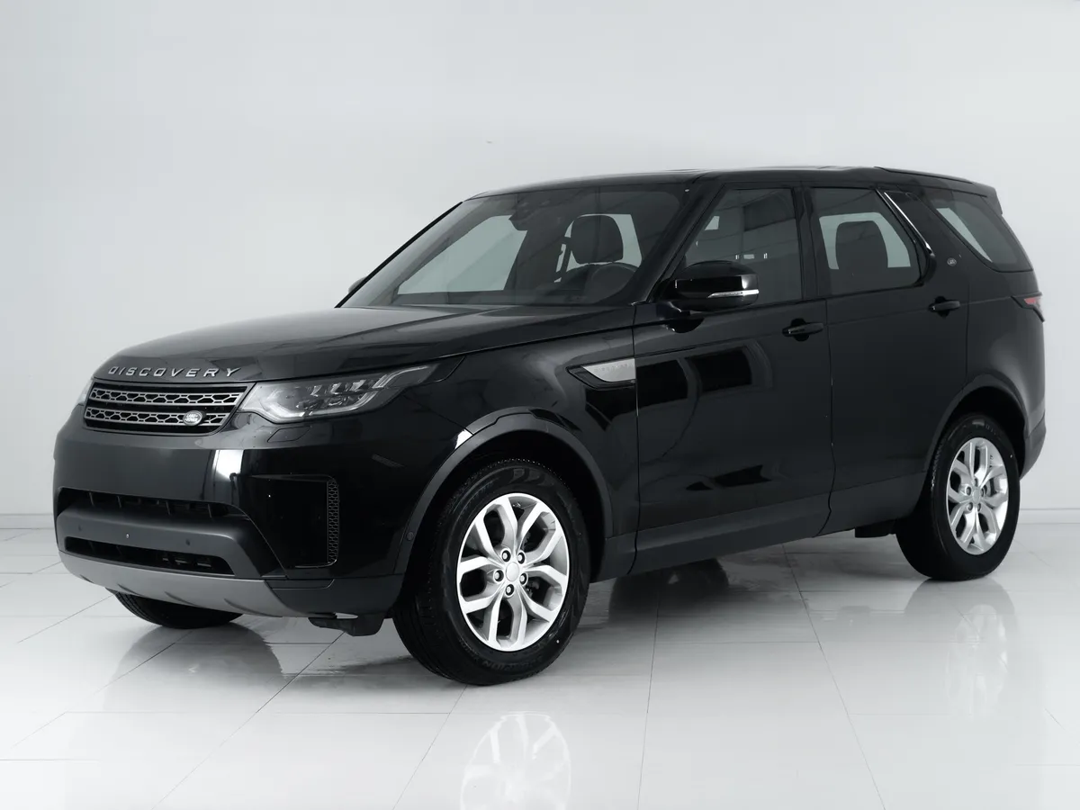 Land Rover Discovery V · SE