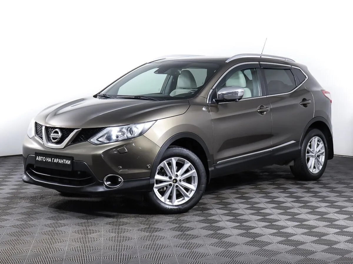 Nissan Qashqai II · SE