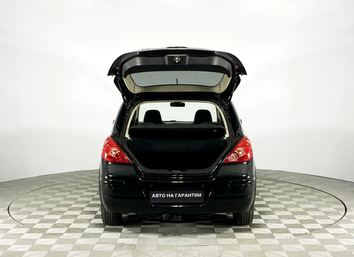 Nissan Tiida I — фото 5