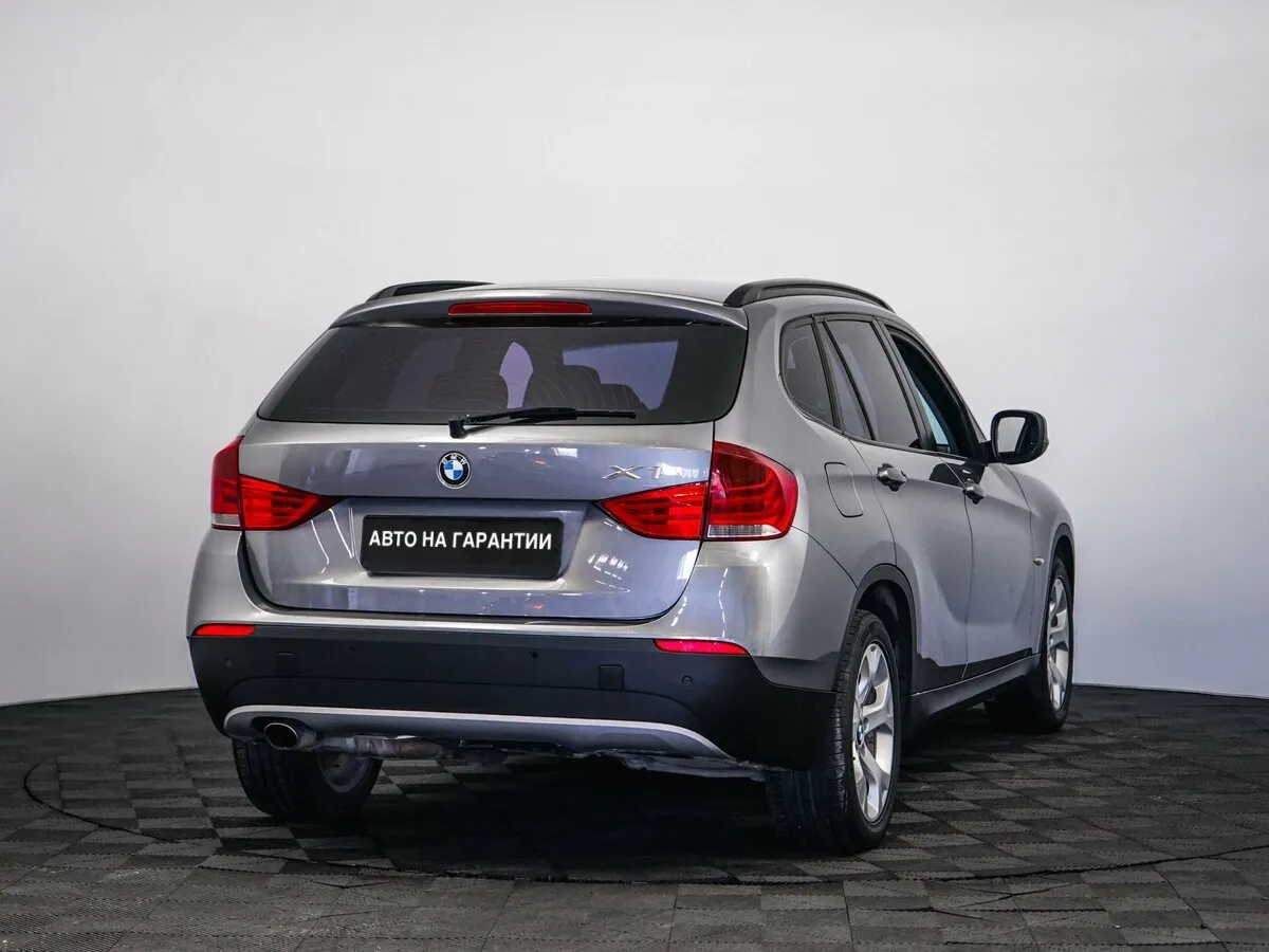 BMW X1 I (E84) — фото 3