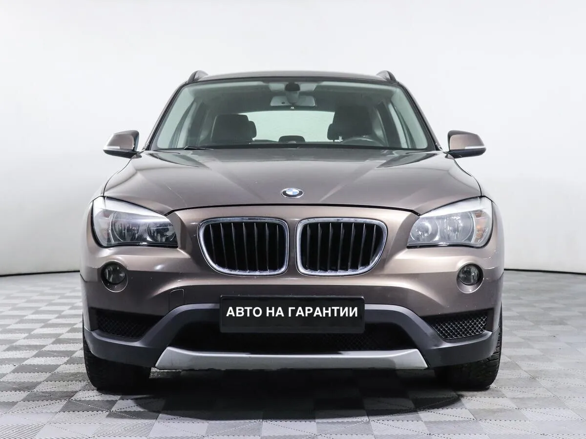 BMW X1 I (E84) · xDrive20i LifeStyle — фото 2