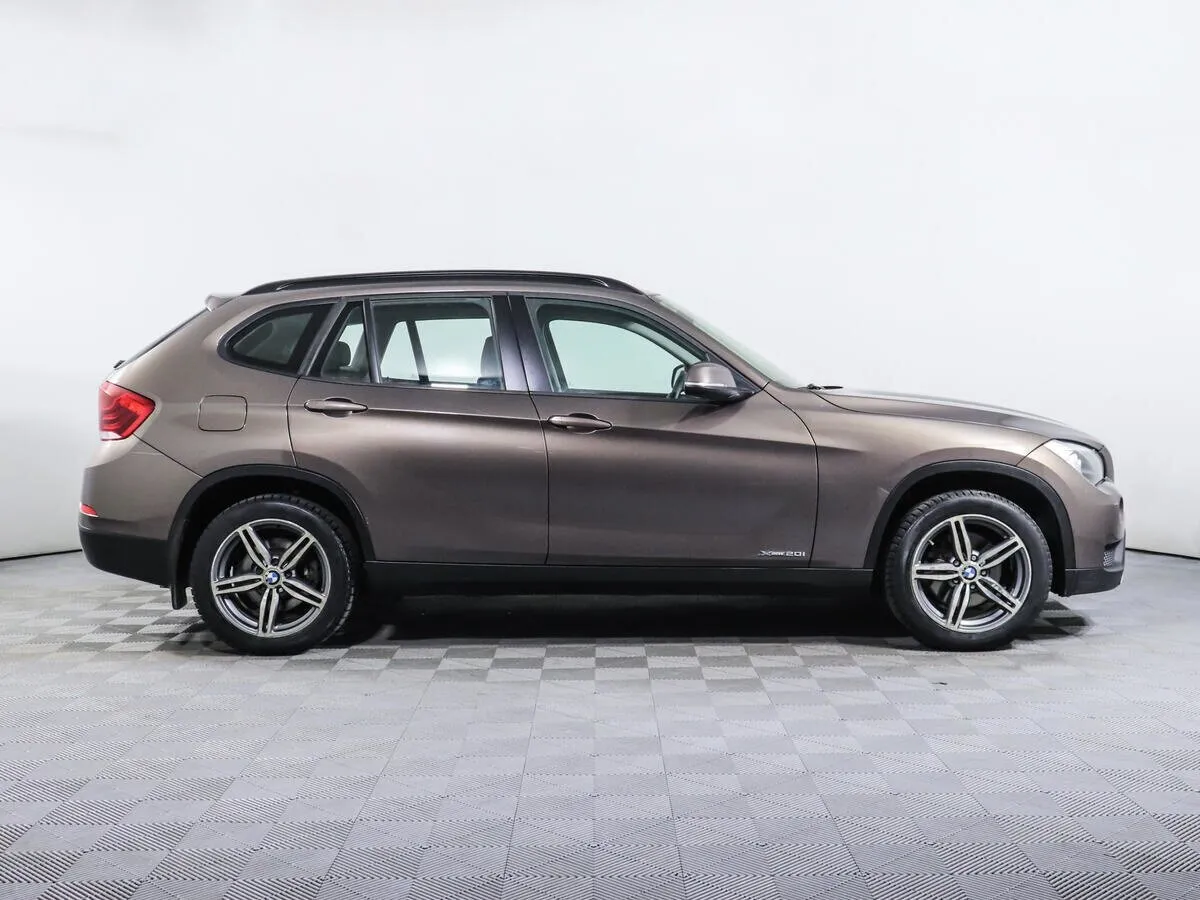 BMW X1 I (E84) · xDrive20i LifeStyle — фото 3