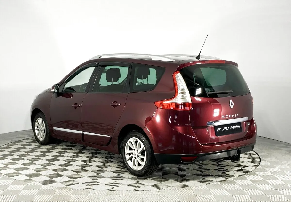 Renault Scenic III Рестайлинг 2 — фото 5