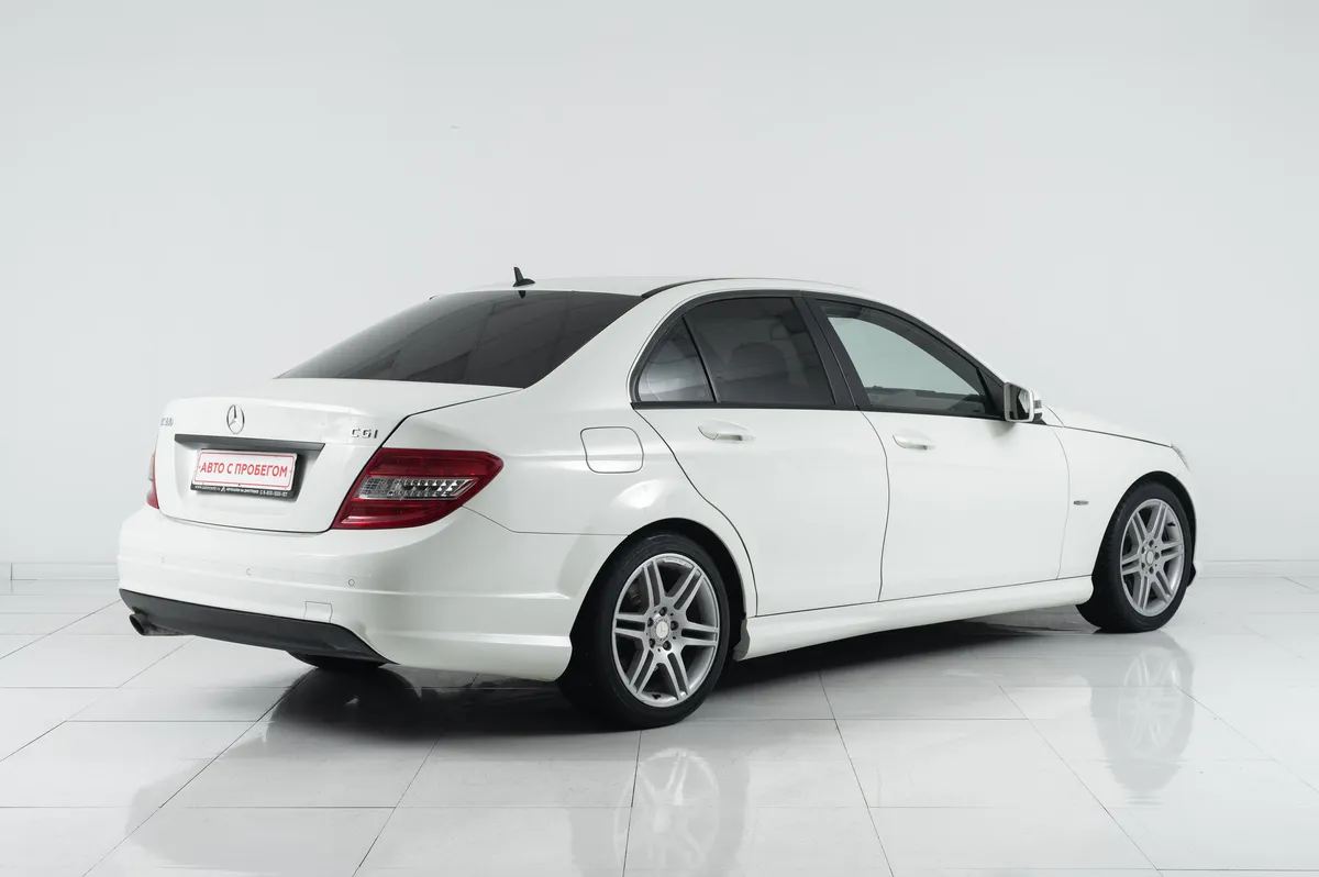 Mercedes-Benz C-Класс III (W204) · C 180 BlueEFFICIENCY Особая серия — фото 4