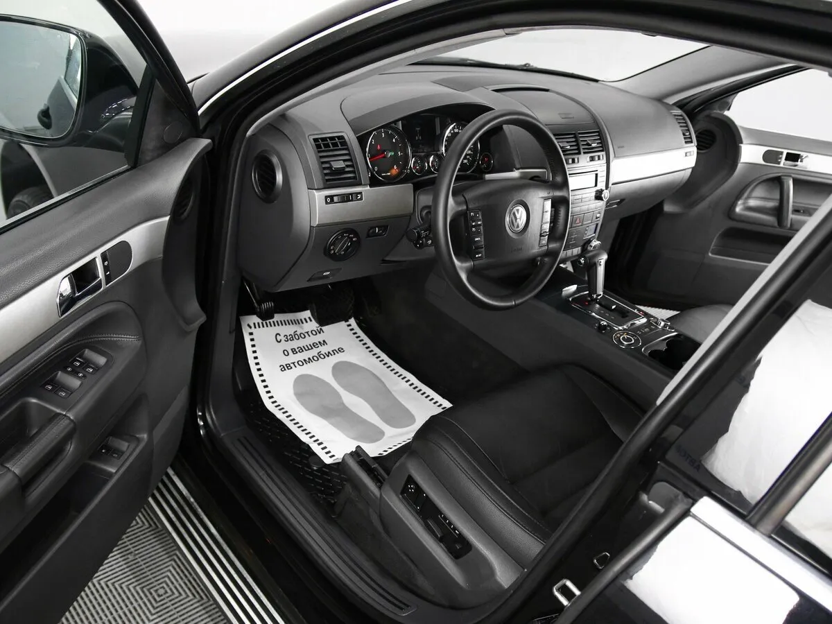 Volkswagen Touareg I Рестайлинг · V6 3.0TDI — фото 5