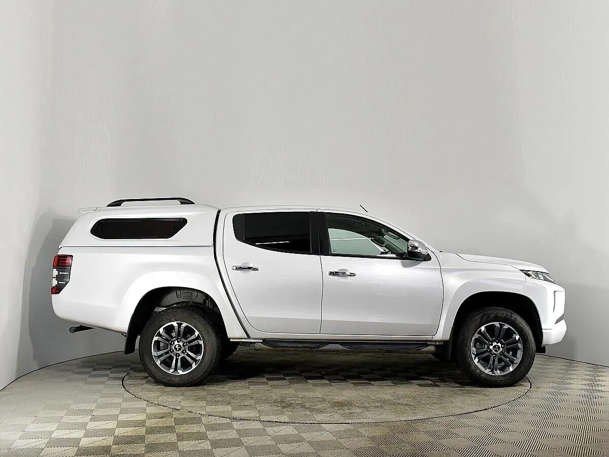 Mitsubishi L200 V Рестайлинг · Invite — фото 2