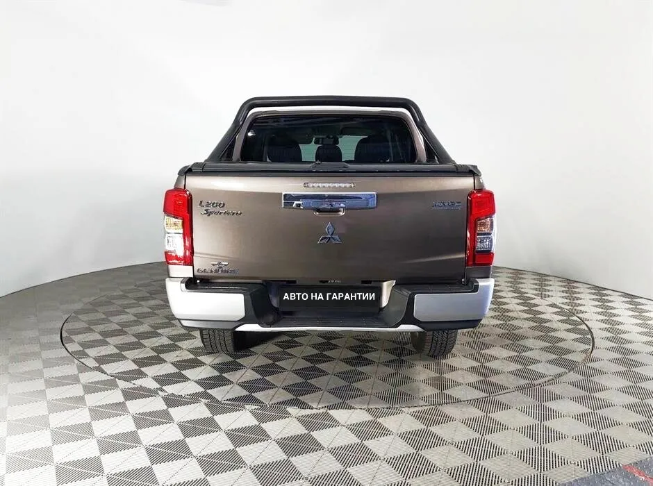 Mitsubishi L200 V Рестайлинг · Instyle — фото 5