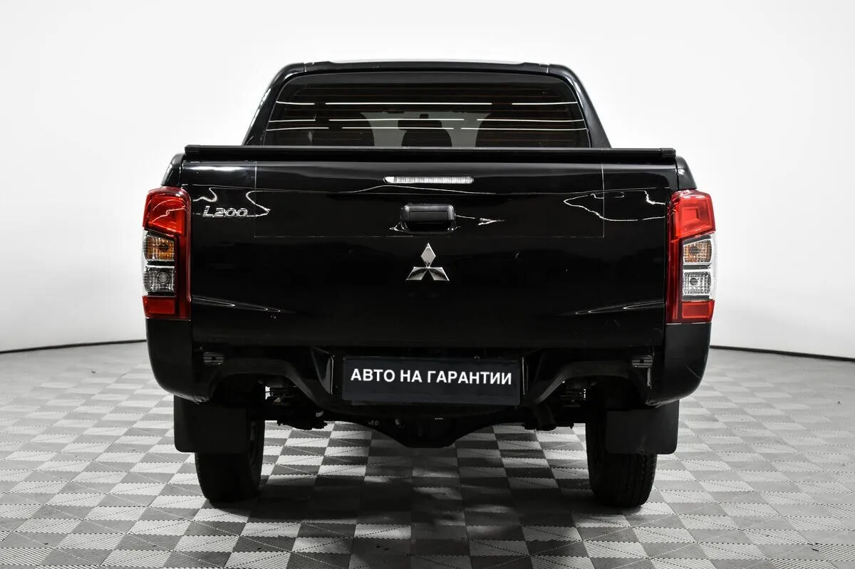 Mitsubishi L200 V Рестайлинг · Intense — фото 5