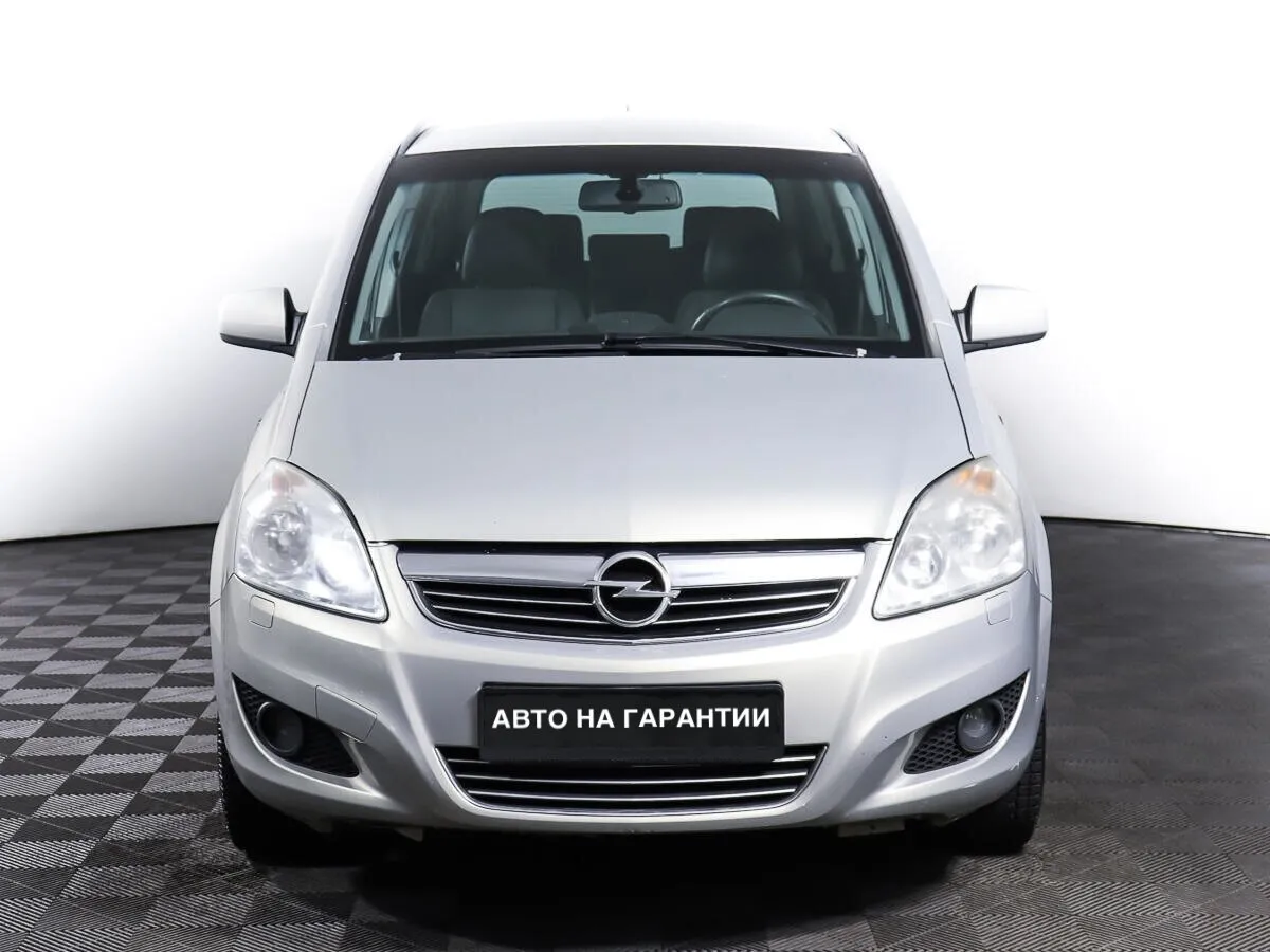 Opel Zafira B Рестайлинг — фото 2