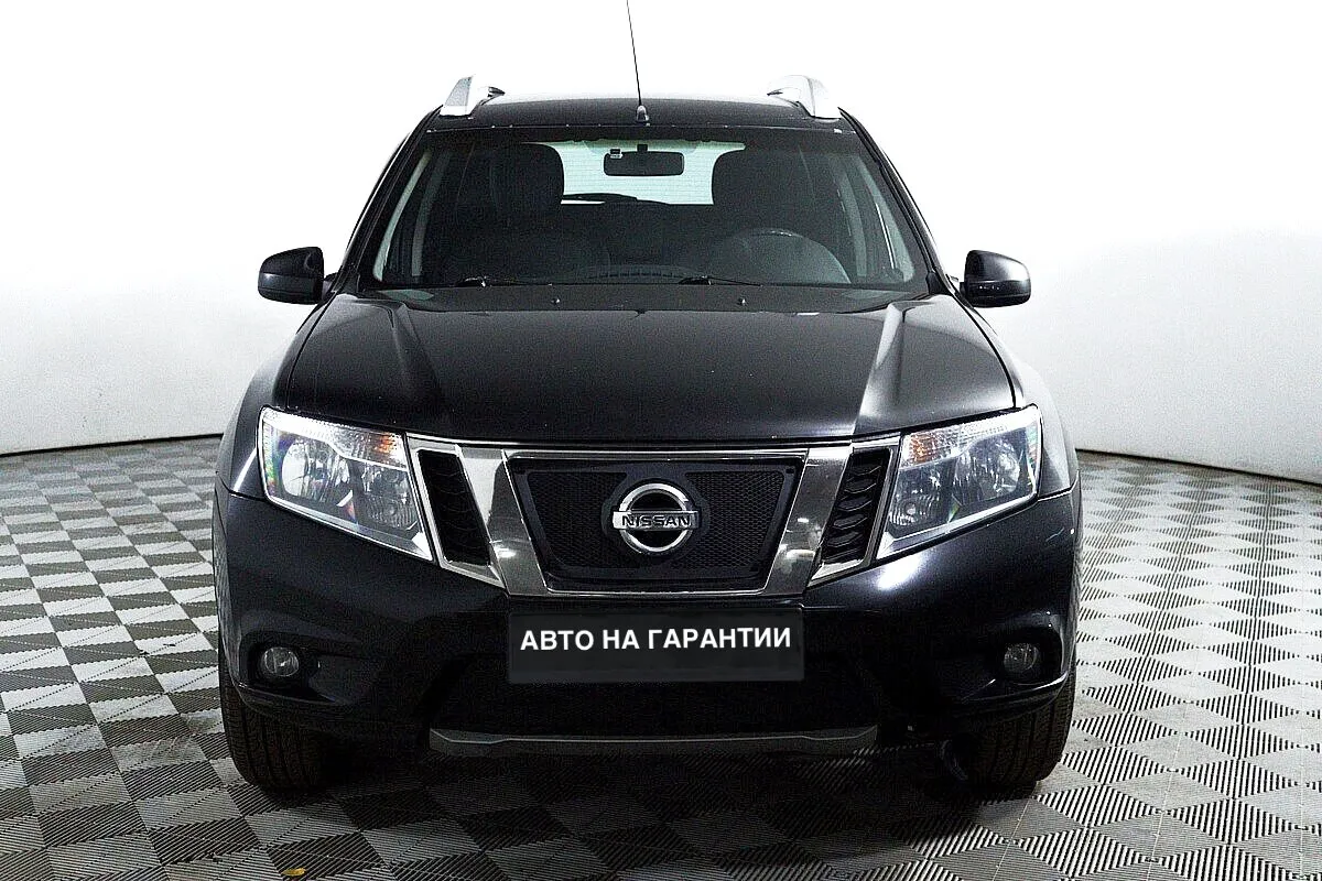 Nissan Terrano III (D10) — фото 2