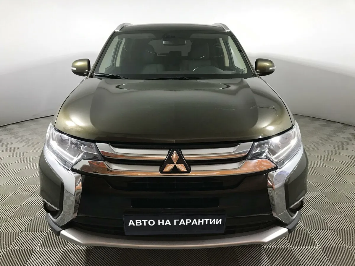 Mitsubishi Outlander III Рестайлинг 2 · Instyle — фото 2