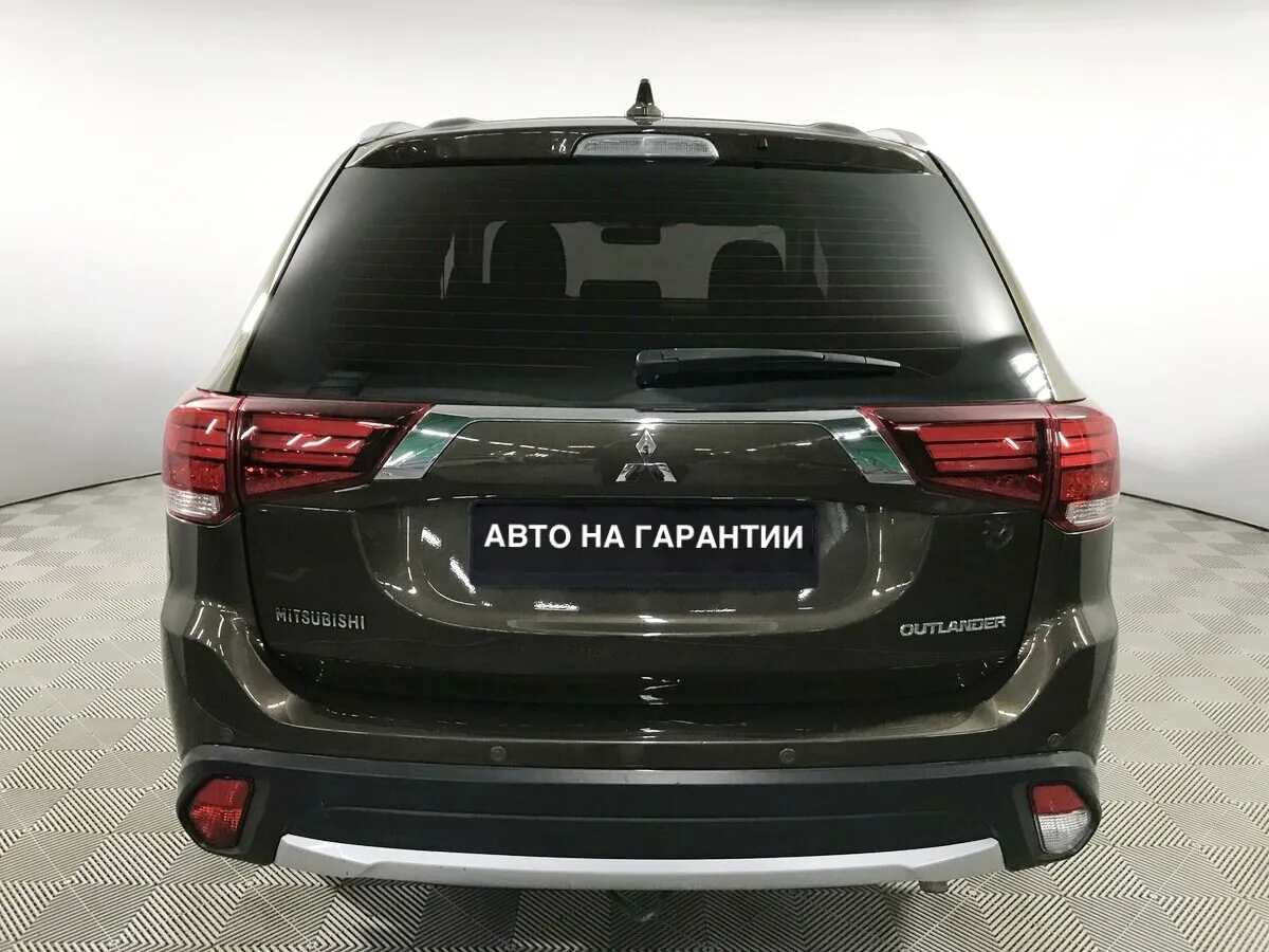 Mitsubishi Outlander III Рестайлинг 2 · Instyle — фото 5