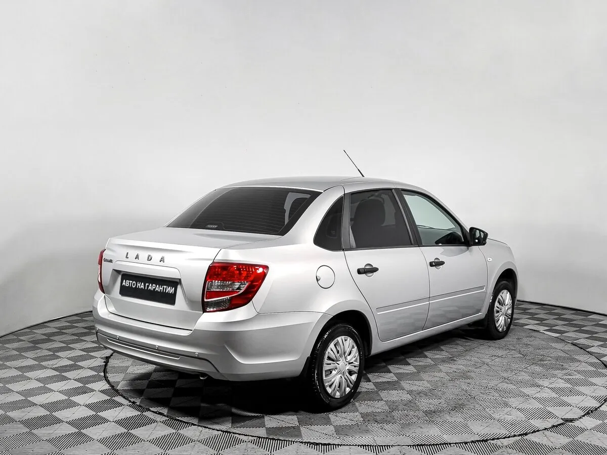 Lada (ВАЗ) Granta I Рестайлинг · Classic — фото 4