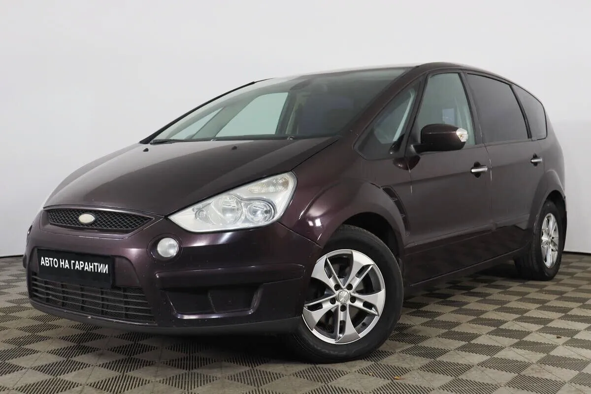 Ford S-MAX I · Titanium
