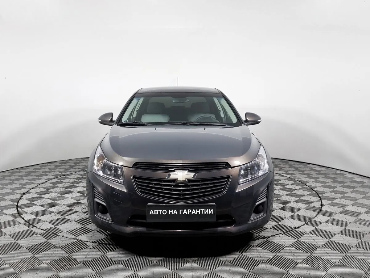Chevrolet Cruze I Рестайлинг · LS — фото 2
