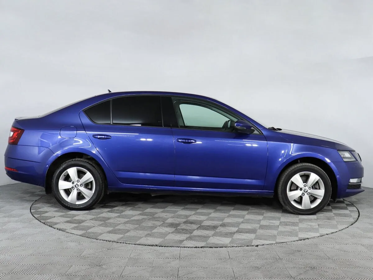 Skoda Octavia III (A7) Рестайлинг · Ambition — фото 3