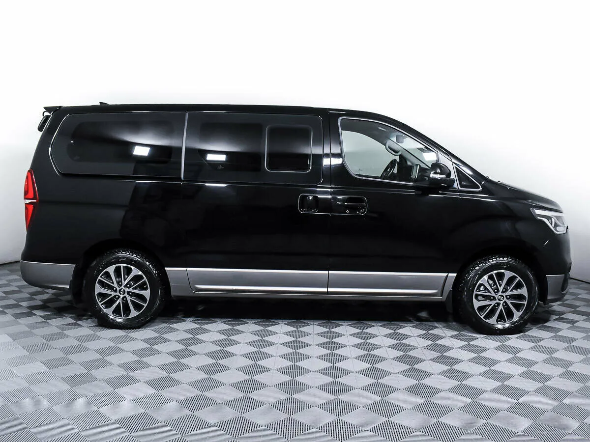 Hyundai Grand Starex I Рестайлинг 2 — фото 3