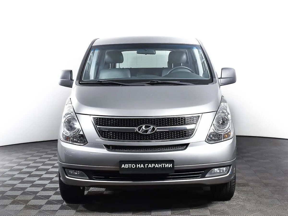 Hyundai Grand Starex I — фото 2