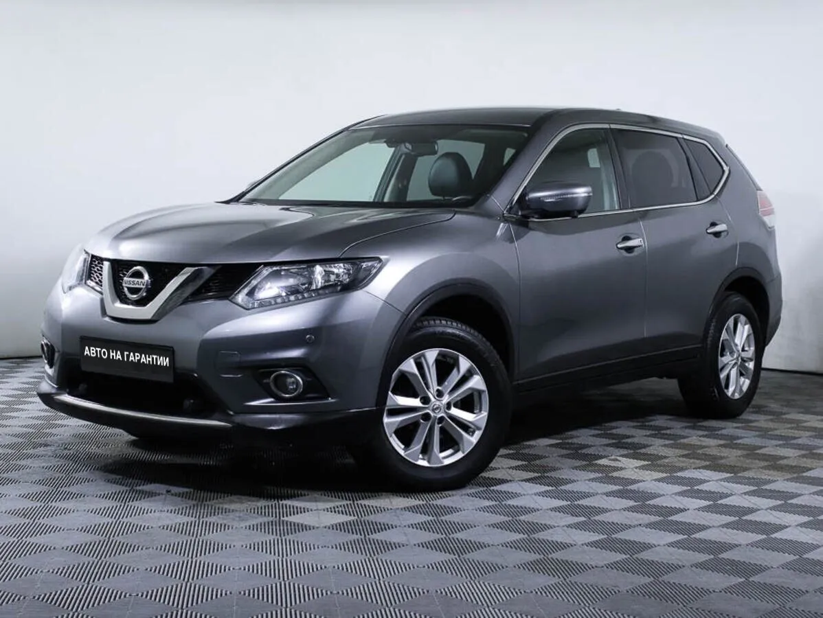Nissan X-Trail III · SE