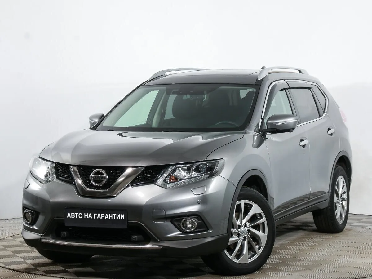 Nissan X-Trail III · SE