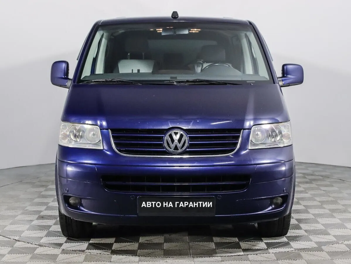 Volkswagen Multivan T5 — фото 2