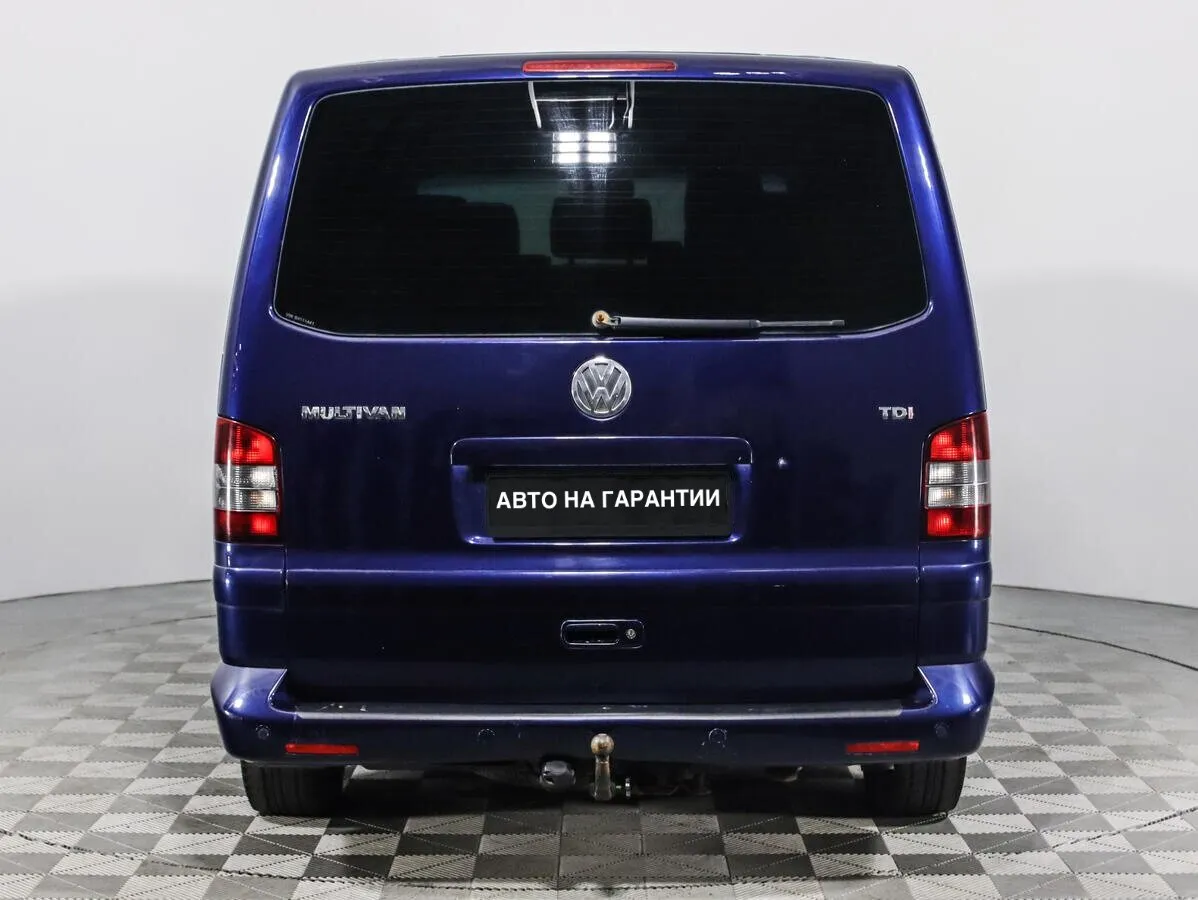 Volkswagen Multivan T5 — фото 5