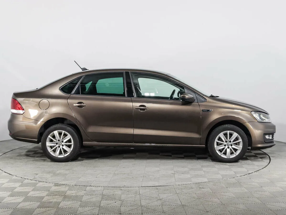 Volkswagen Polo V Рестайлинг · Comfortline — фото 3