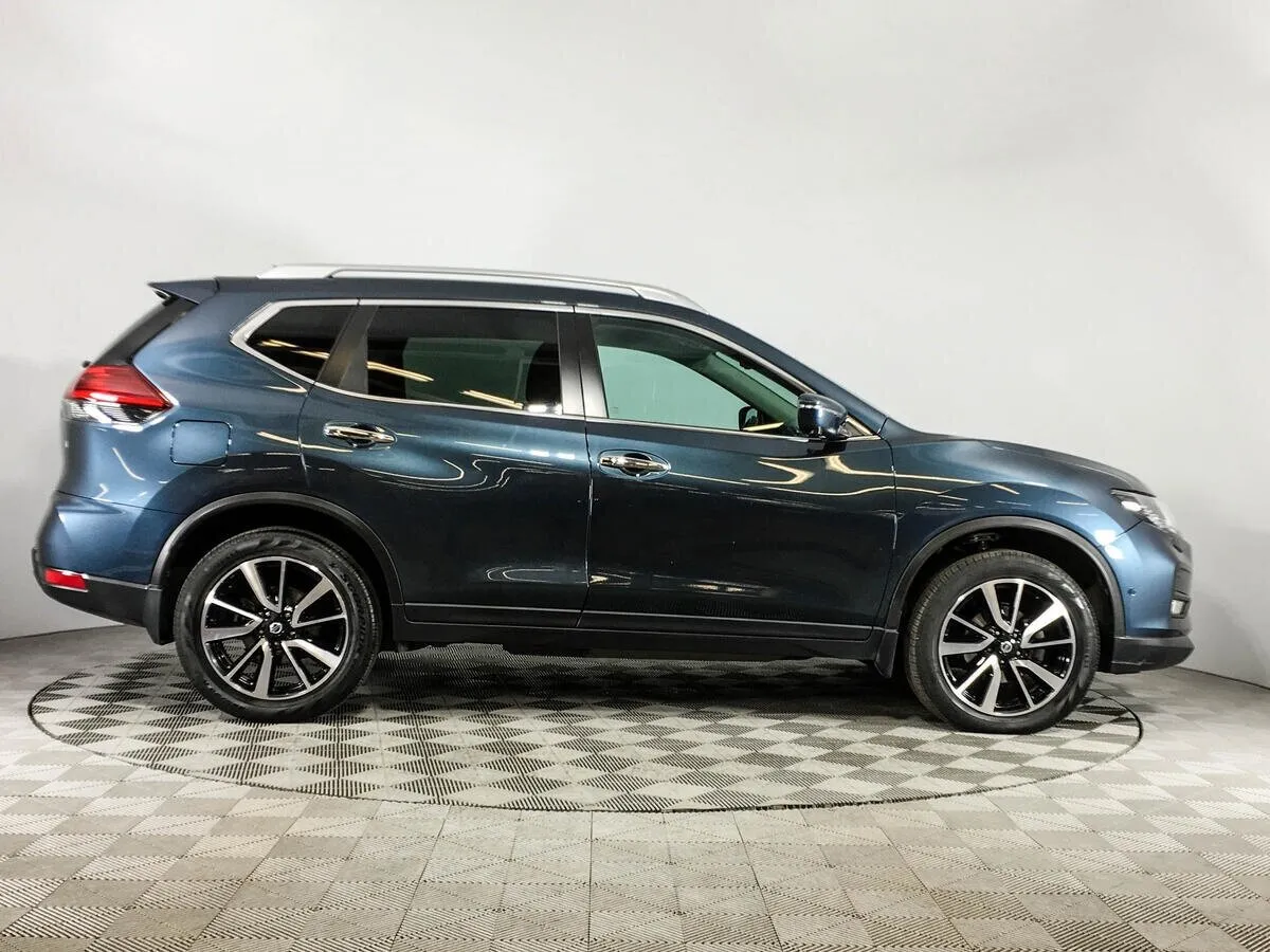 Nissan X-Trail III Рестайлинг · SE — фото 3