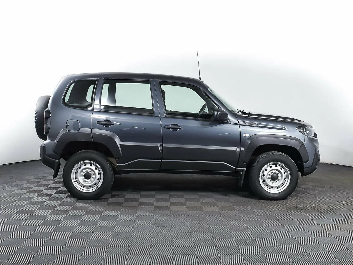 Lada (ВАЗ) Niva Travel I · Classic (2021) — фото 3