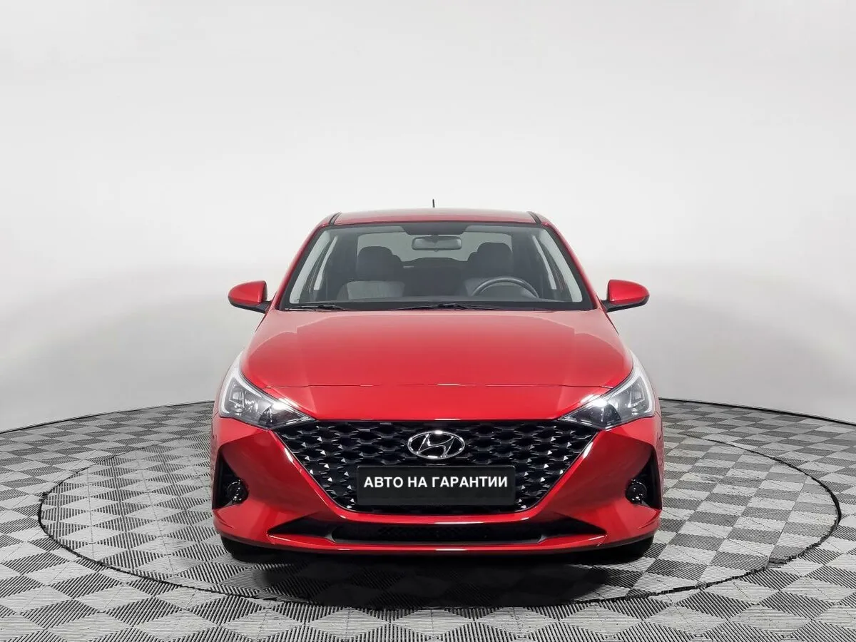 Hyundai Solaris II Рестайлинг · Comfort — фото 2