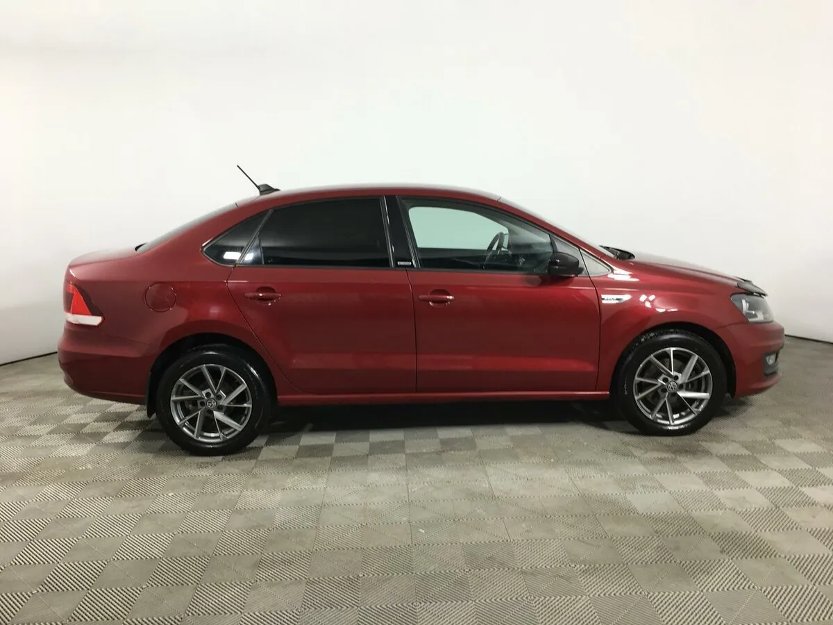 Volkswagen Polo V Рестайлинг · Comfortline — фото 3