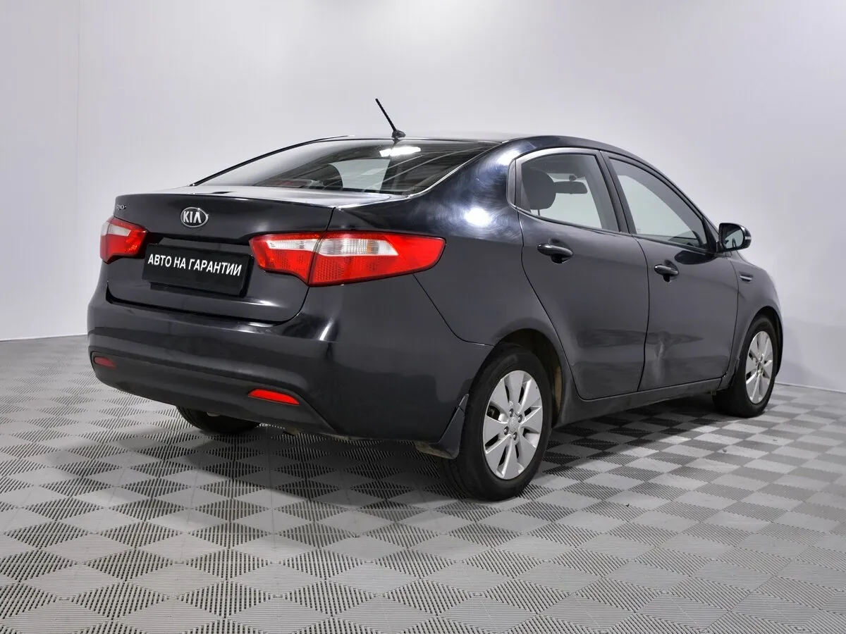 Kia Rio III — фото 3