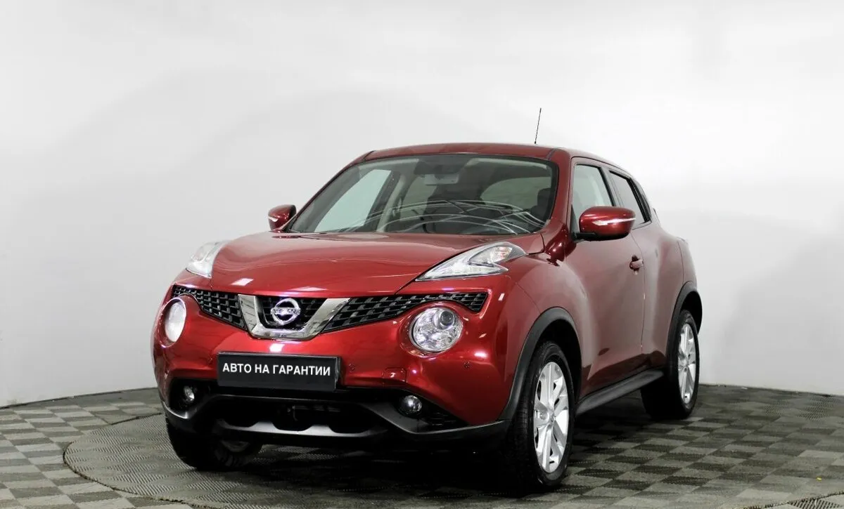 Nissan Juke I Рестайлинг · LE