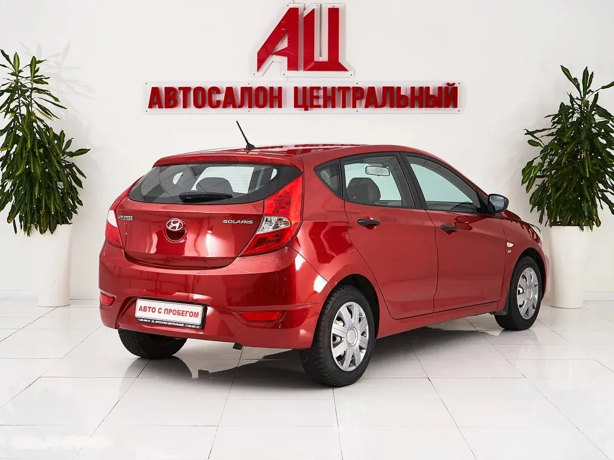 Hyundai Solaris I — фото 4