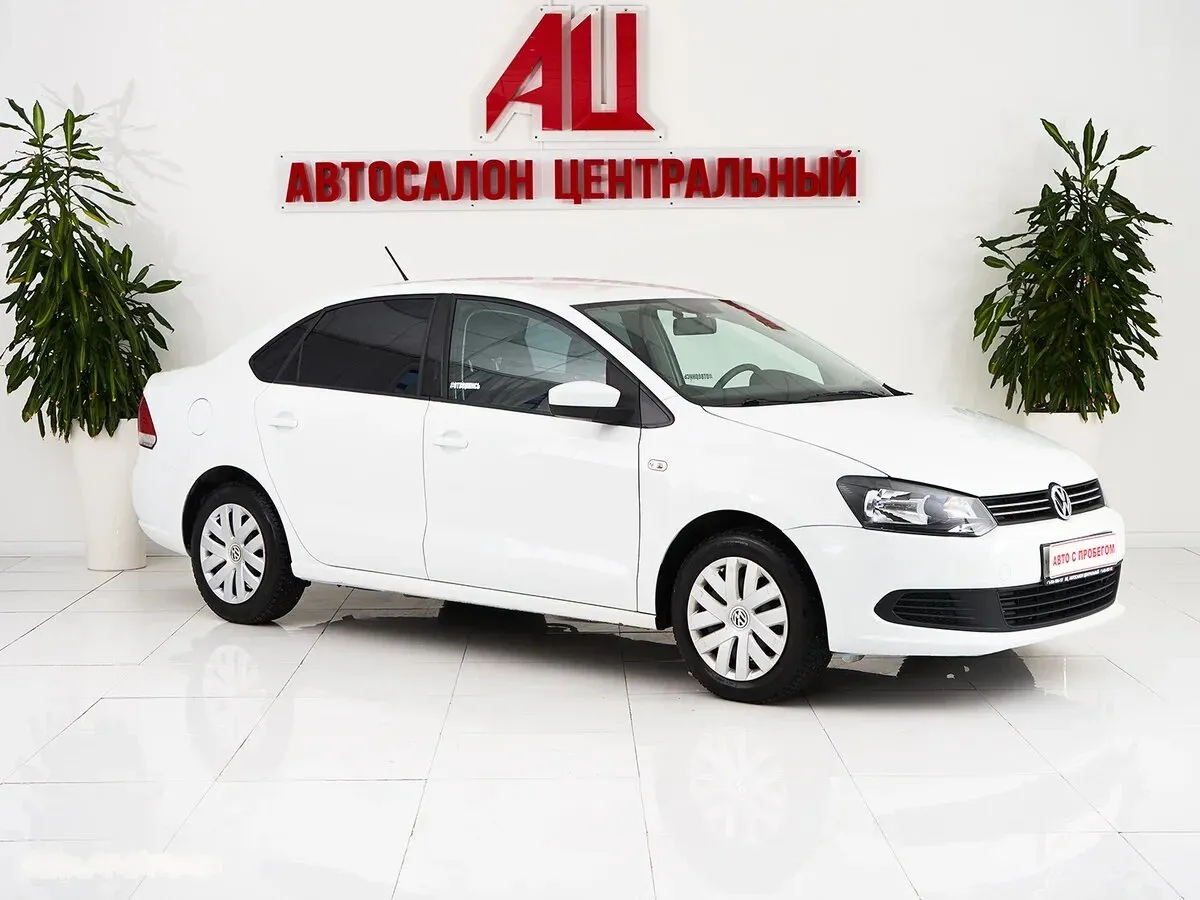 Volkswagen Polo V Рестайлинг · Highline 15-18 — фото 3