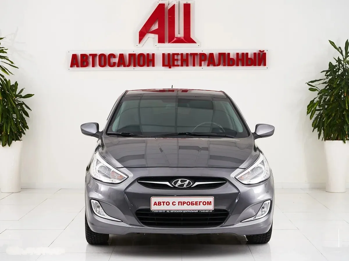 Hyundai Solaris I — фото 2