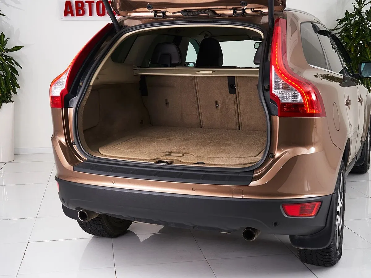 Volvo XC60 I · Kinetic (спецсерия) — фото 5
