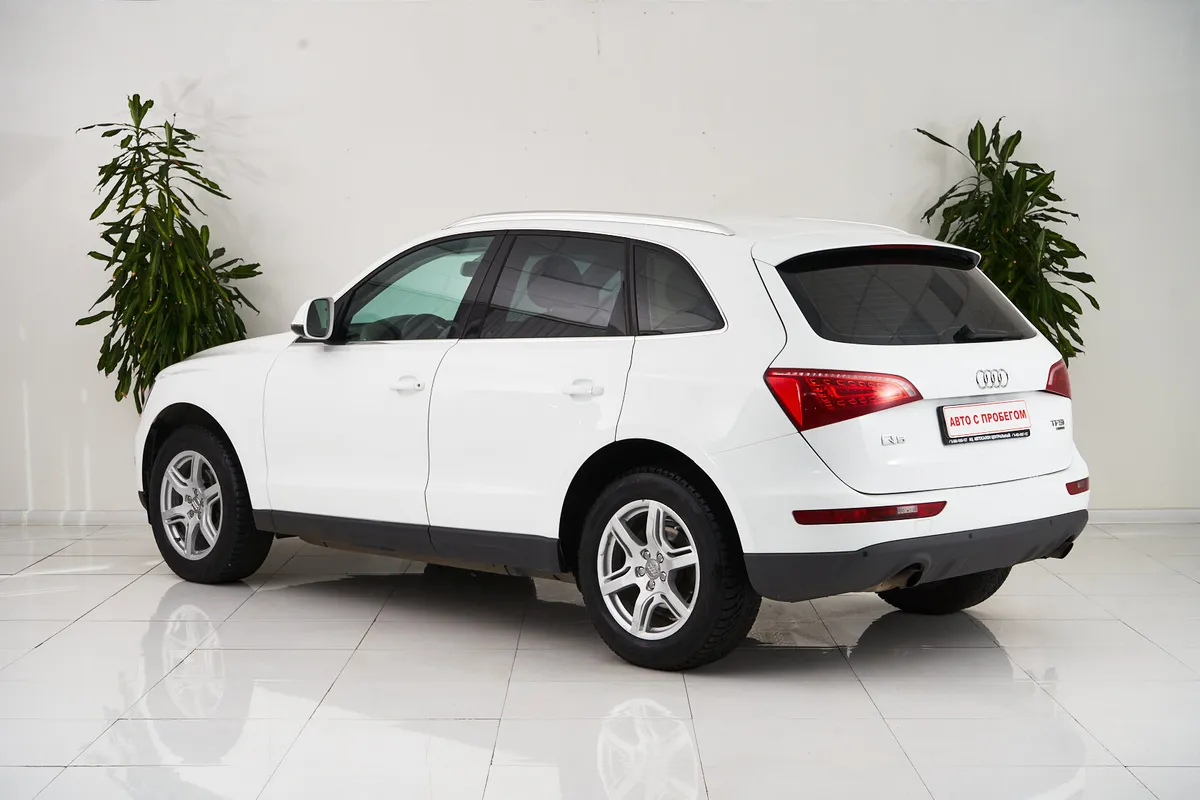 Audi Q5 I (8R) — фото 4
