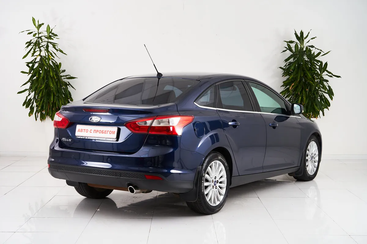Ford Focus III — фото 5