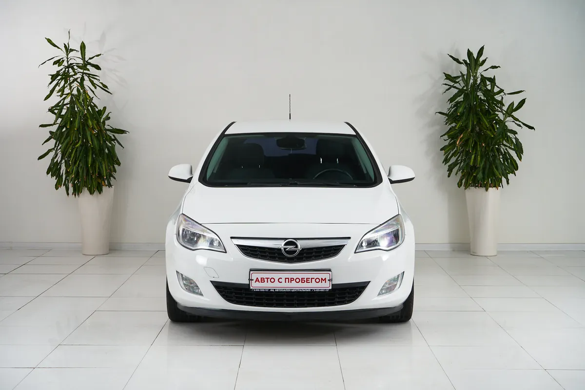 Opel Astra J — фото 2